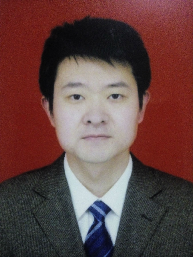 熊志伟.jpg